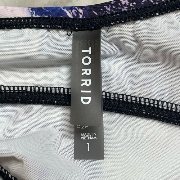 Torrid 1 14-16 Ocean Waves cap sleeve scoop neck one piece - Picture 7 of 9